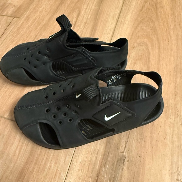 Nike Kids\' Sunray Protect 2 sandals set of 2